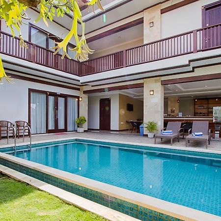 Amelle Villas & Residences Canggu Buitenkant foto